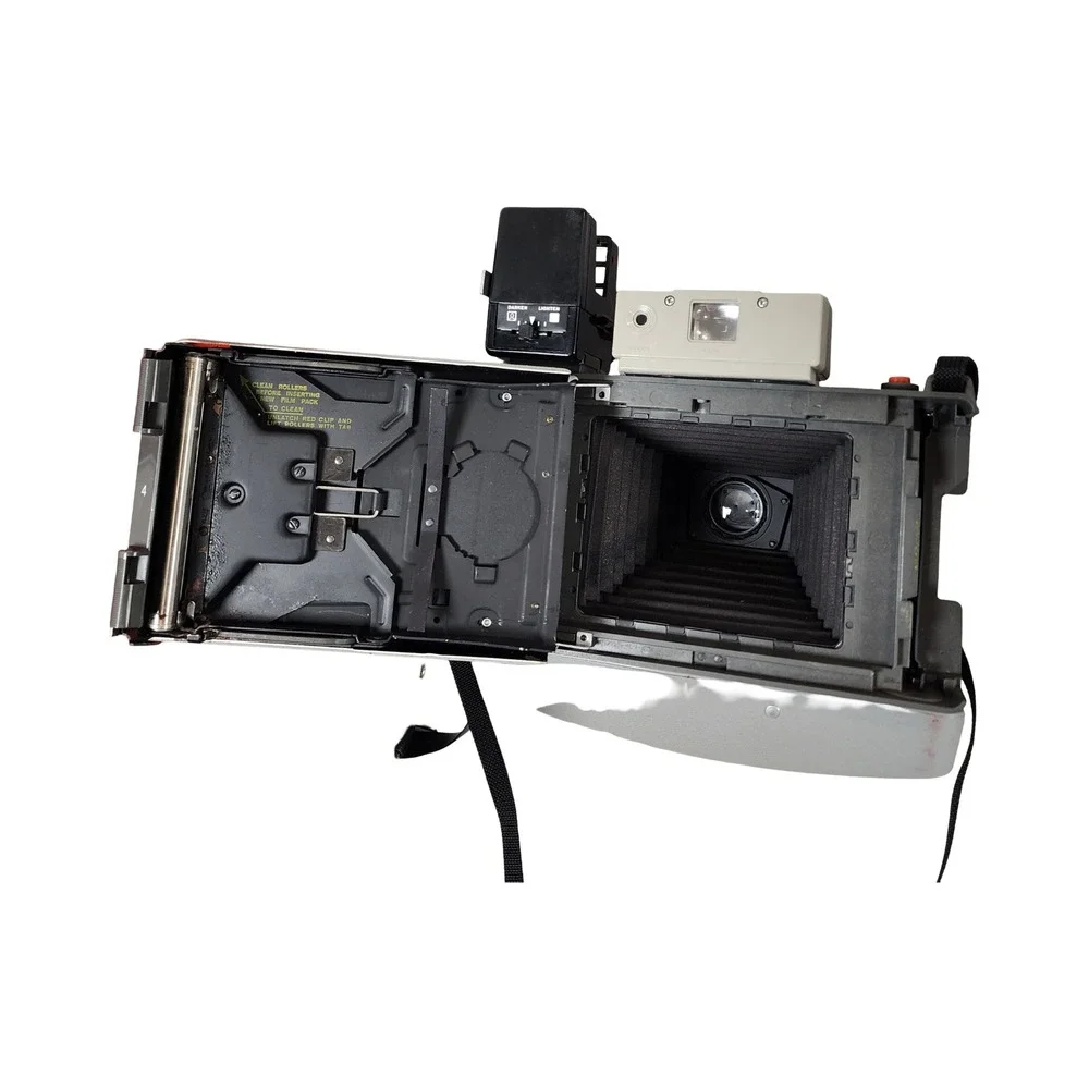 Polaroid 420 Automatic Land Camera Vintage‎ Set with Case Flashcubes Manual